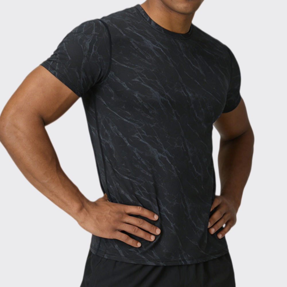 Sports Equipment Logos - 夏のメンズ速乾フィットネス Tシャツ半袖男性ジムフィットネススポーツ弾性トップス男ランニングボディービルスウェットシャツ Tシャツ