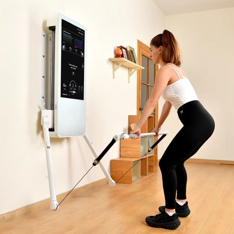 多機能ホームフィットネス機器：Tonal壁掛け型スマートトラ - Sports Equipment Names のレビューと価格